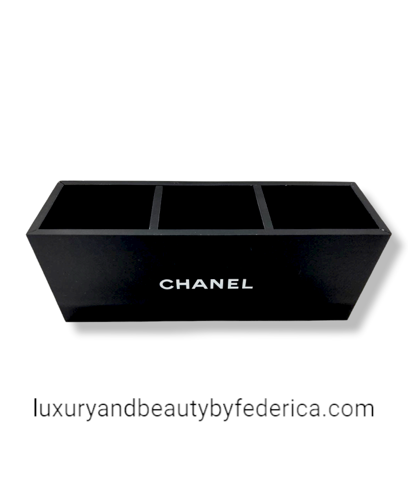 Chanel beauty box porta trucchi nero a tre scomparti – Profumeria Luxury &  Beauty